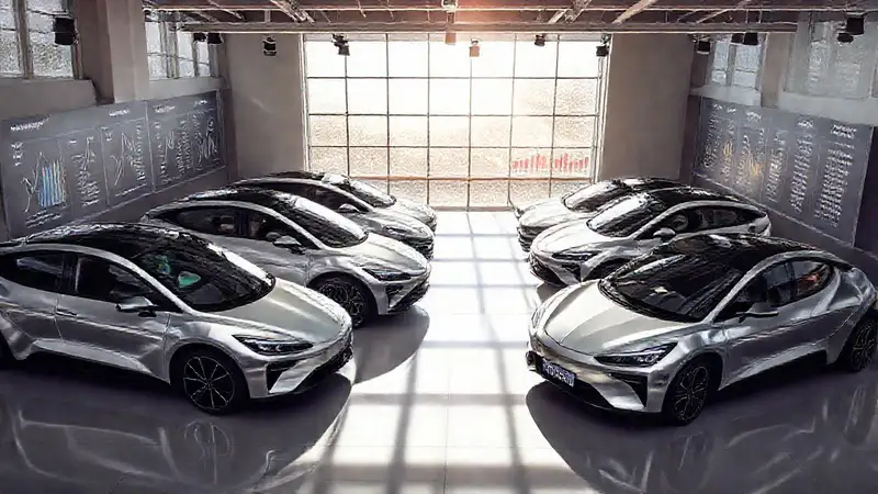Coches eléctricos modernos presentan datos visuales
